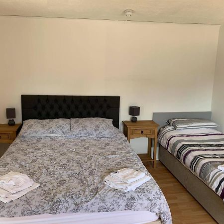 The Carisbrooke Hotel Forres Buitenkant foto